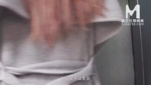 สาวจีนหุ่นดีโดนควยใหญ่ซอยหีเย็ดสดกลางถนน แตกในคาหีแบบไม่ใส่ถุง