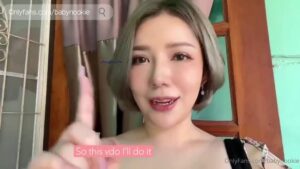สาวอวบไทยนมใหญ่ Babynookie ซอยหีตัวเองในห้องน้ำประชาชน น้ำเงี่ยนพุ่งกระฉูด
