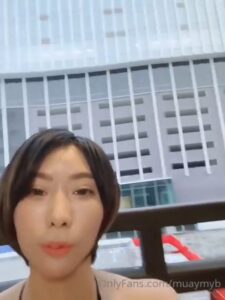 สาวไทย Muaymyb นมยักษ์ตูดเด้ง ขึ้นระเบียงกลางดึกซอยหีโครตมันส์ ครางลั่นแบบไม่แคร์ใคร